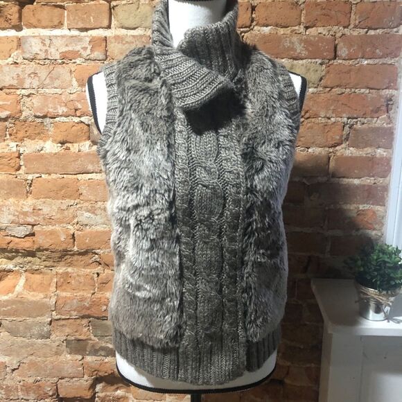 KENAR WOMENS MEDIUM FAUX FUR ALPACA WOOL BLEND ZIP UP CABLE KNIT SWEATER VEST - Picture 1 of 8